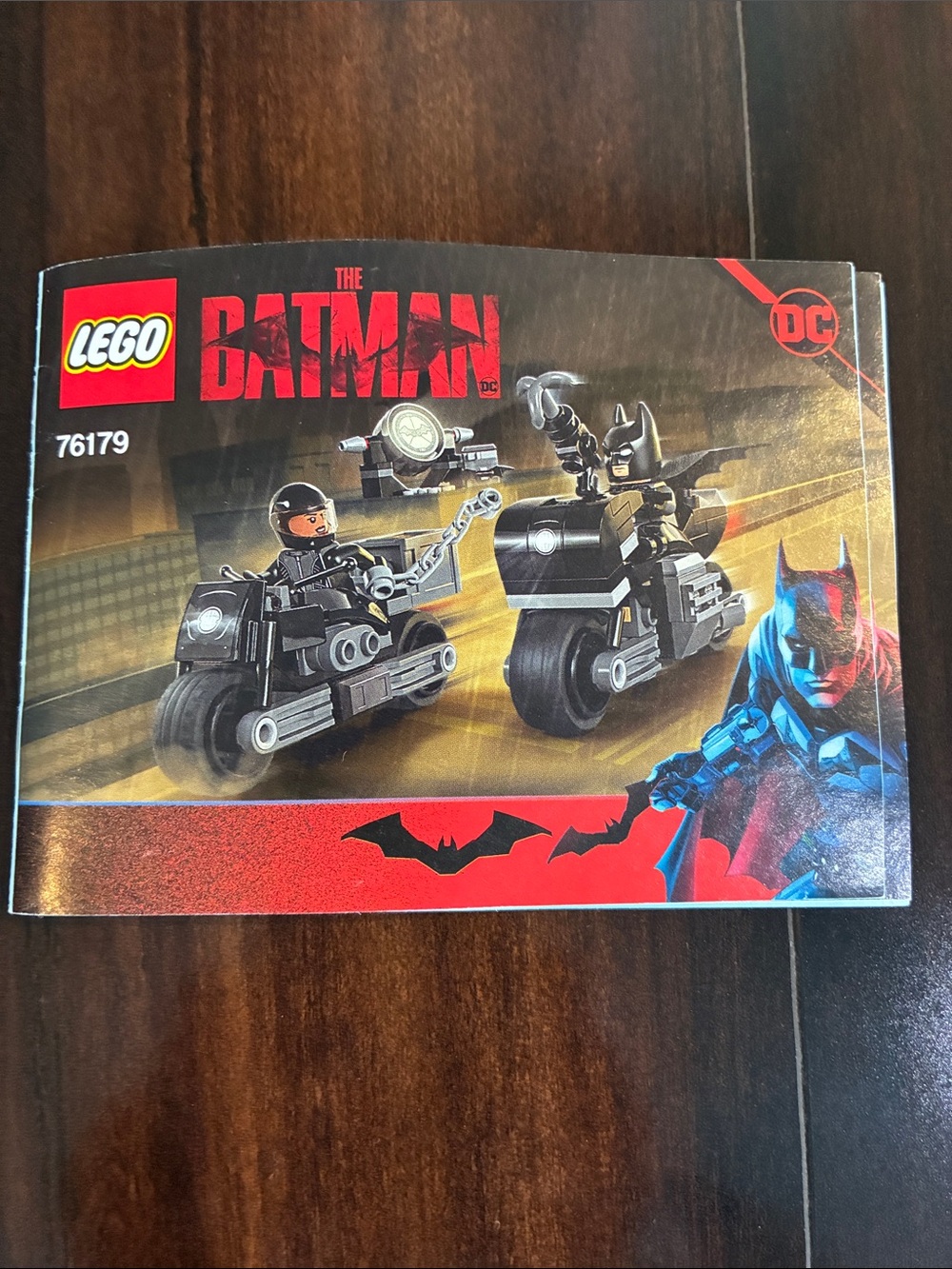 Lego Batman 76179 - Picture 2 of 3